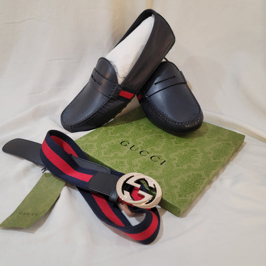 Authentic Gucci Men's Loafers w/ Navy/Red Ribbon
